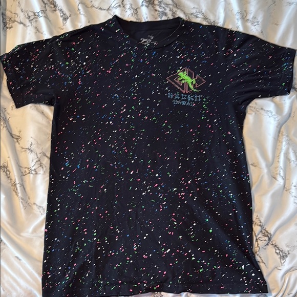 Gecko Hawaii Glow in the Dark Tee - Small - Picture 1 of 2